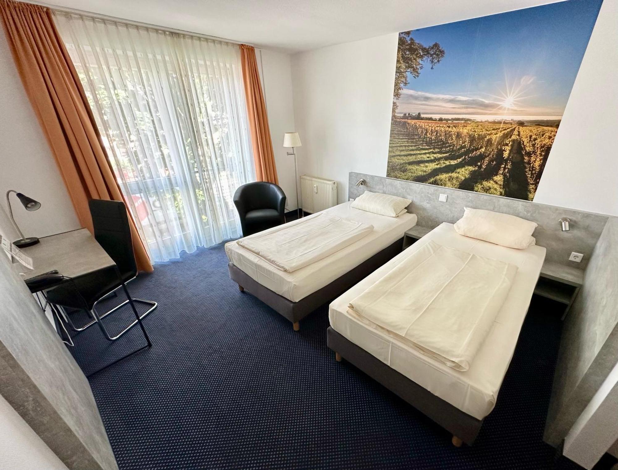Asgard Hotel Worms Bagian luar foto